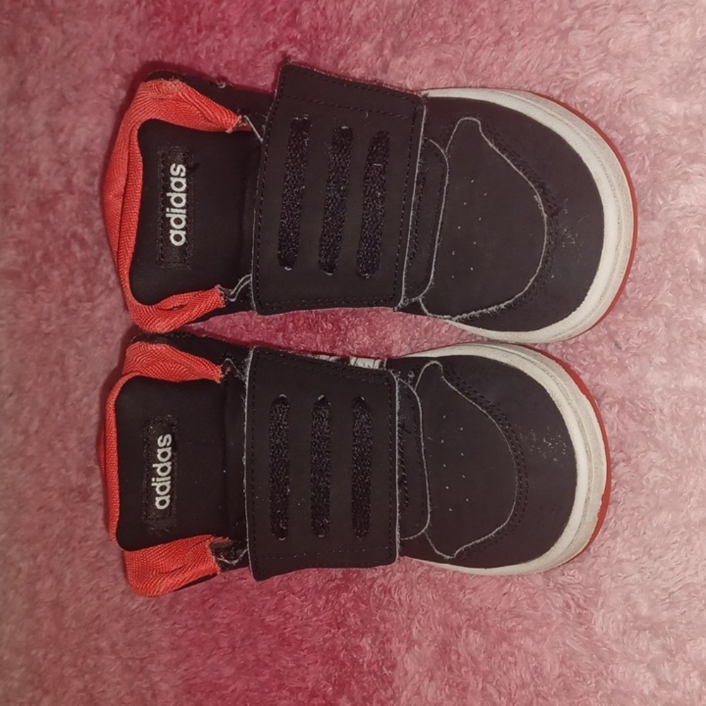 Adidas Sneakers Size 10